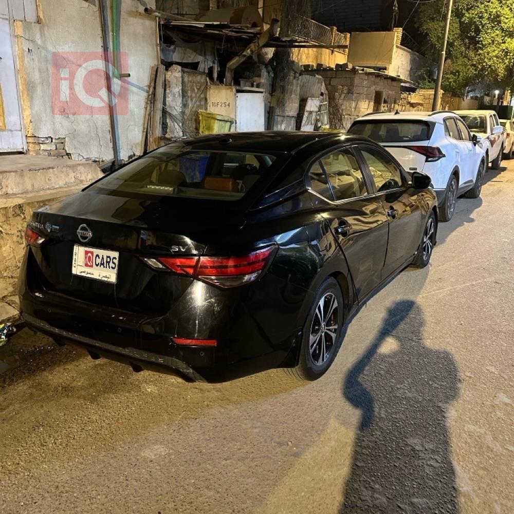 نيسان سنترا